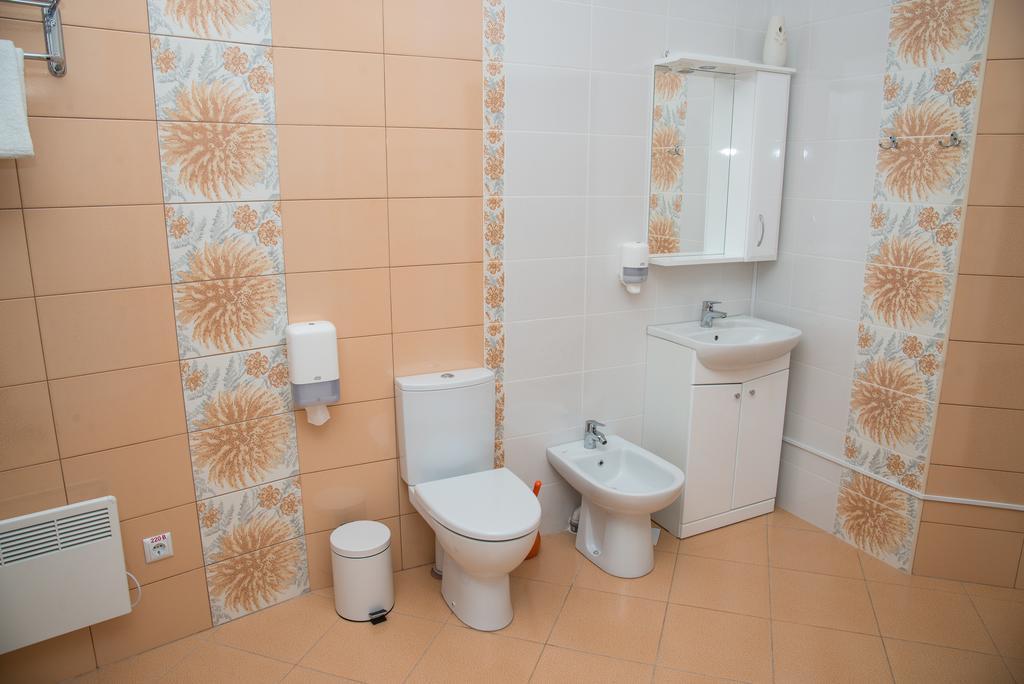 12 Months Mini Hotel Odesa Room photo