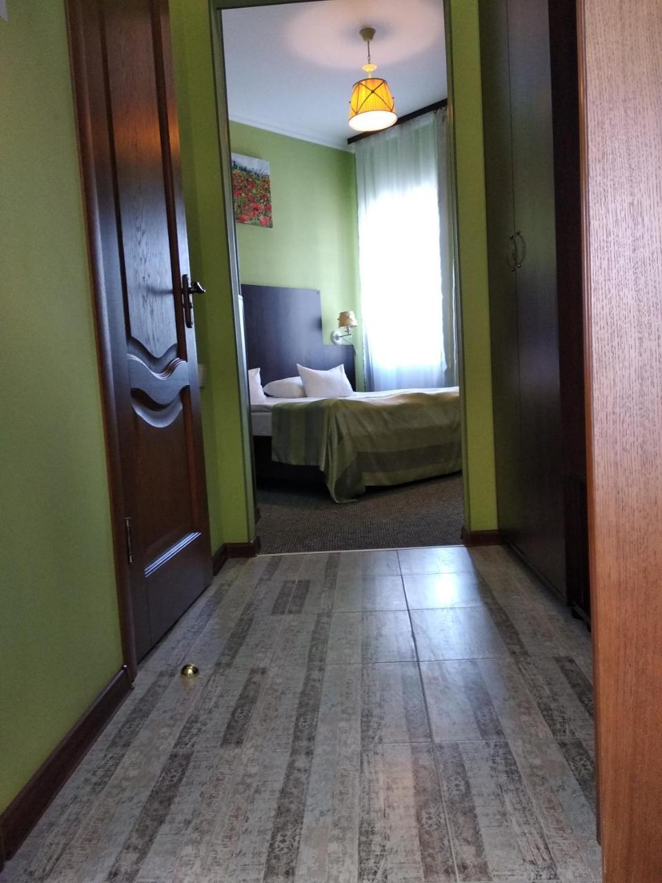12 Months Mini Hotel Odesa Exterior photo